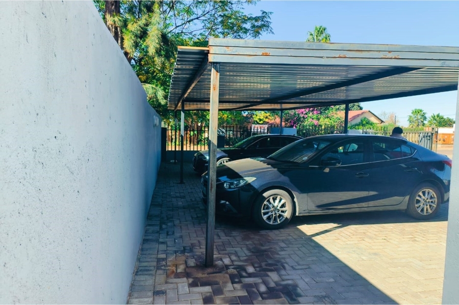 To Let commercial Property for Rent in Mogwase North West